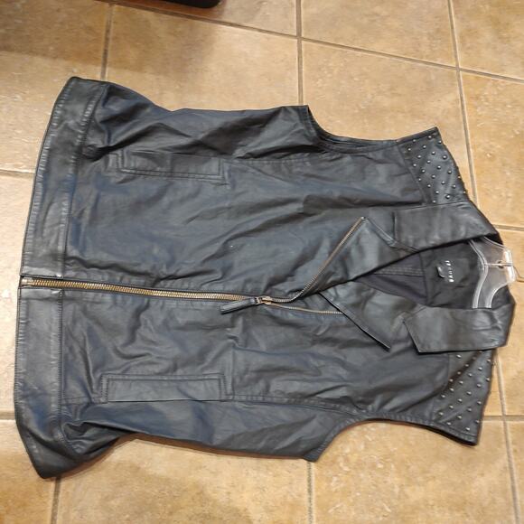 Trouve Black Faux Leather Accent Studded Zip Up Vest Women’s Size L - Picture 12 of 12
